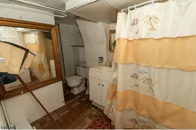 65 Taylor St, Newark, NJ 07104 - Photo 35