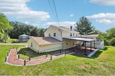 54 Mountainview Dr, Cedar Grove, NJ 07009 - Photo 37