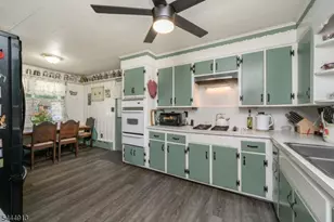341 St Johns Pl, Bound Brook, NJ 08805 - Photo 11
