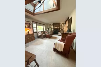 2 Mohican Trl, Jefferson Township, NJ 07438 - Photo 5