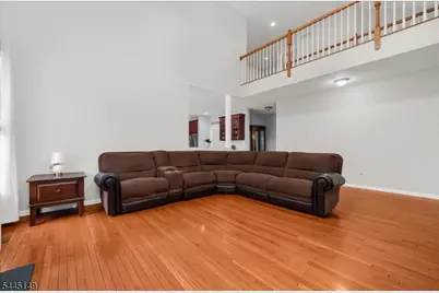 1 Tanager Dr, Raritan Township, NJ 08551 - Photo 17