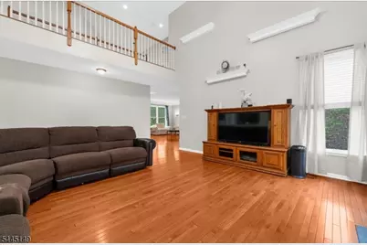 1 Tanager Dr, Raritan Township, NJ 08551 - Photo 19