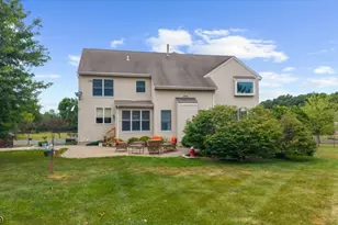 1 Tanager Dr, Raritan Township, NJ 08551 - Photo 43