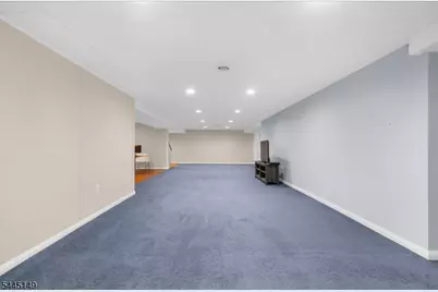 1 Tanager Dr, Raritan Township, NJ 08551 - Photo 39