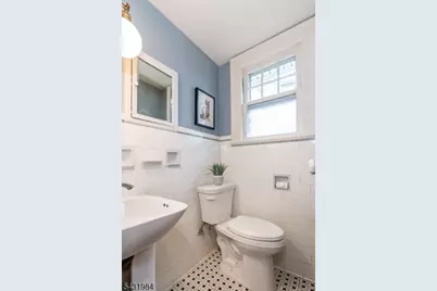 38 Burroughs Way, Maplewood, NJ 07040 - Photo 21