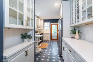 38 Burroughs Way, Maplewood, NJ 07040 - Photo 15
