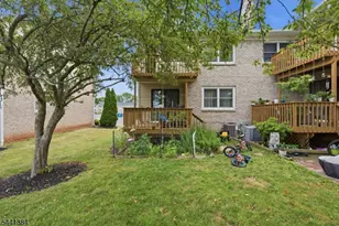 1005 Robin Rd, Hillsborough Township, NJ 08844 - Photo 7