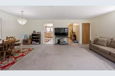 1005 Robin Rd, Hillsborough Township, NJ 08844 - Photo 25