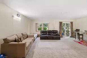 1005 Robin Rd, Hillsborough Township, NJ 08844 - Photo 5