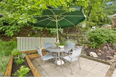 5 The Glen, Cedar Grove, NJ 07009 - Photo 25