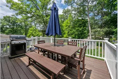 31 Osceola Rd, Wayne, NJ 07470 - Photo 33