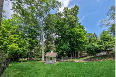 31 Osceola Rd, Wayne, NJ 07470 - Photo 35
