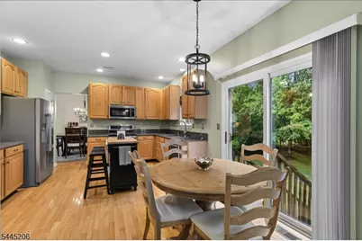 36 Blackstone Dr, Montgomery Township, NJ 08540 - Photo 9