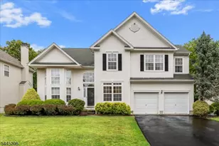 36 Blackstone Dr, Montgomery Township, NJ 08540 - Photo 1