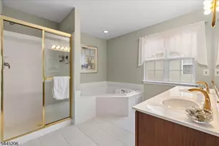 36 Blackstone Dr, Montgomery Township, NJ 08540 - Photo 17