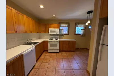 50 Brookwood Dr, Maplewood, NJ 07040 - Photo 9