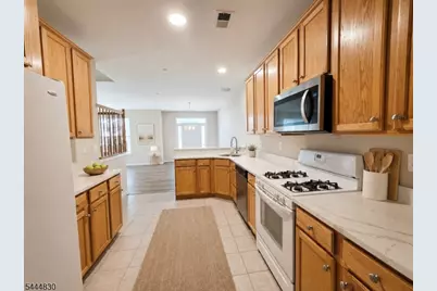 3 Liberty Way, South Bound Brook Boro, NJ 08880 - Photo 5