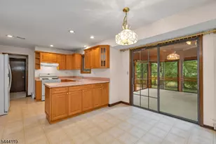 23 Puddingstone Way, Florham Park, NJ 07932 - Photo 13
