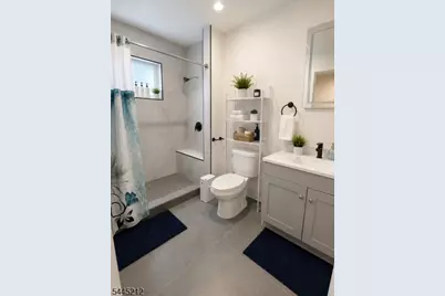 757 Seaport Dr, Elizabeth, NJ 07201 - Photo 7