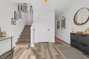 2402 Hamlette Pl, Scotch Plains Township, NJ 07076 - Photo 5