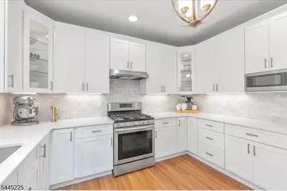 370 Westfield Ave, Clark Township, NJ 07066 - Photo 11