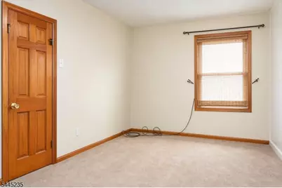 21 Main, Linden, NJ 07036 - Photo 3