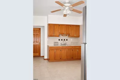 21 Main, Linden, NJ 07036 - Photo 9