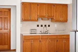21 Main, Linden, NJ 07036 - Photo 9
