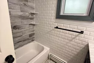 405 E 3rd Ave, Roselle, NJ 07203 - Photo 9