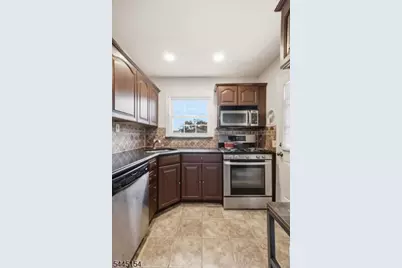 208 Baldwin Ave, New Milford, NJ 07646 - Photo 11