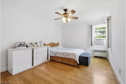 208 Baldwin Ave, New Milford, NJ 07646 - Photo 19