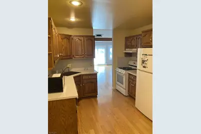 675 Raritan Rd #10, Clark Township, NJ 07066 - Photo 3