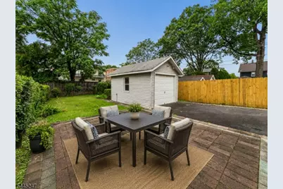 23 Princeton St, Nutley, NJ 07110 - Photo 27