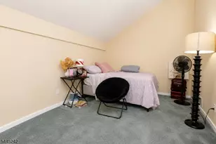 156 Liberty St, Little Ferry, NJ 07643 - Photo 15