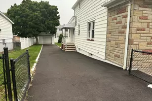 70 Chestnut St, Garfield, NJ 07026 - Photo 11