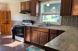 16 Mattison Ave, Branchville, NJ 07826 - Photo 9