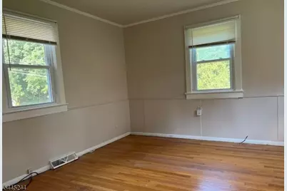 16 Mattison Ave, Branchville, NJ 07826 - Photo 11