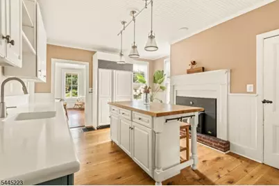 139 Main St, Hampton Boro, NJ 08827 - Photo 9