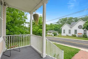 139 Main St, Hampton Boro, NJ 08827 - Photo 5