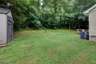 101 Old Clove Rd, Wantage, NJ 07461 - Photo 27