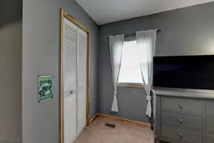 101 Old Clove Rd, Wantage, NJ 07461 - Photo 15