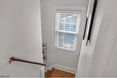 8 Oak Ln, Cranford Township, NJ 07016 - Photo 25