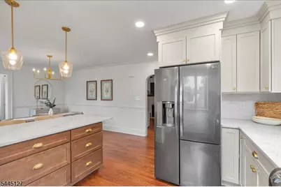 8 Oak Ln, Cranford Township, NJ 07016 - Photo 17