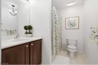 21 Chestnut Ct #11, Cedar Grove Twp., NJ 07009 - Photo 15