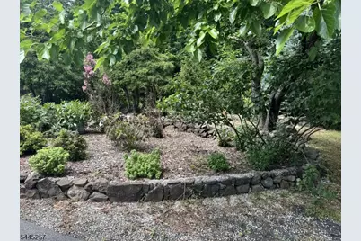31 Leather Stocking Path, Lincoln Park, NJ 07035 - Photo 15