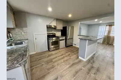 347 E 29th St #2, Paterson, NJ 07514 - Photo 3