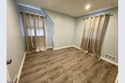 347 E 29th St #2, Paterson, NJ 07514 - Photo 17
