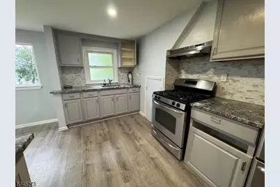 347 E 29th St #2, Paterson, NJ 07514 - Photo 7