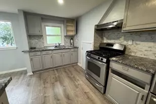 347 E 29th St, Paterson, NJ 07514 - Photo 7