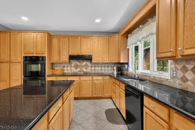 12 Angelo Dr, Sparta Township, NJ 07871 - Photo 9